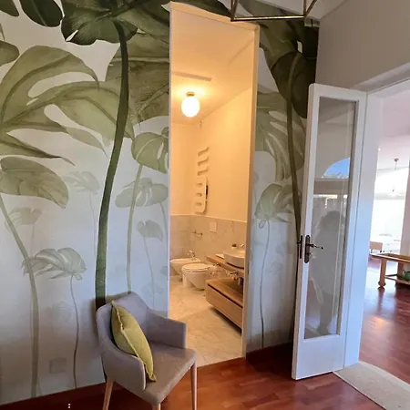 Apartment In Con Giardino Light