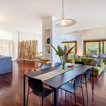 Numeroquattro-light Green, Open Space Con Vista Sul Giardino E Piscina Apartment