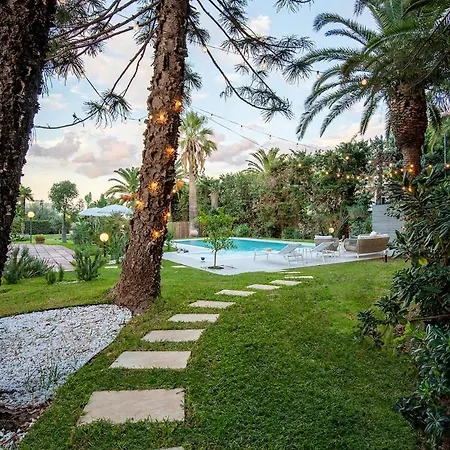 Apartment In Con Giardino Light