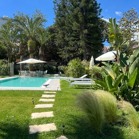 Numeroquattro-light Green, Open Space Con Vista Sul Giardino E Piscina * Syracuse