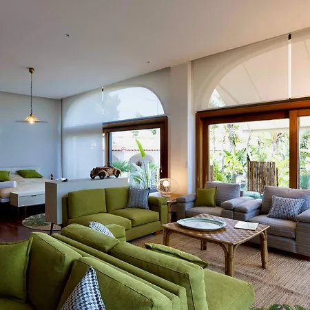 Numeroquattro-light Green, Open Space Con Vista Sul Giardino E Piscina Syracuse