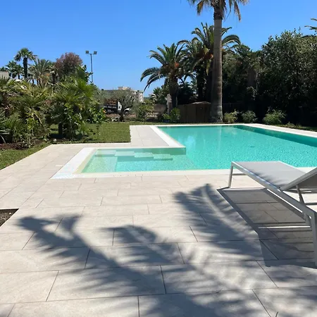 Numeroquattro-light Green, Open Space Con Vista Sul Giardino E Piscina